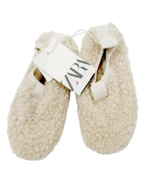 Zara Sherpa slipper shoes - brand new - size 28 toddler (11 US)