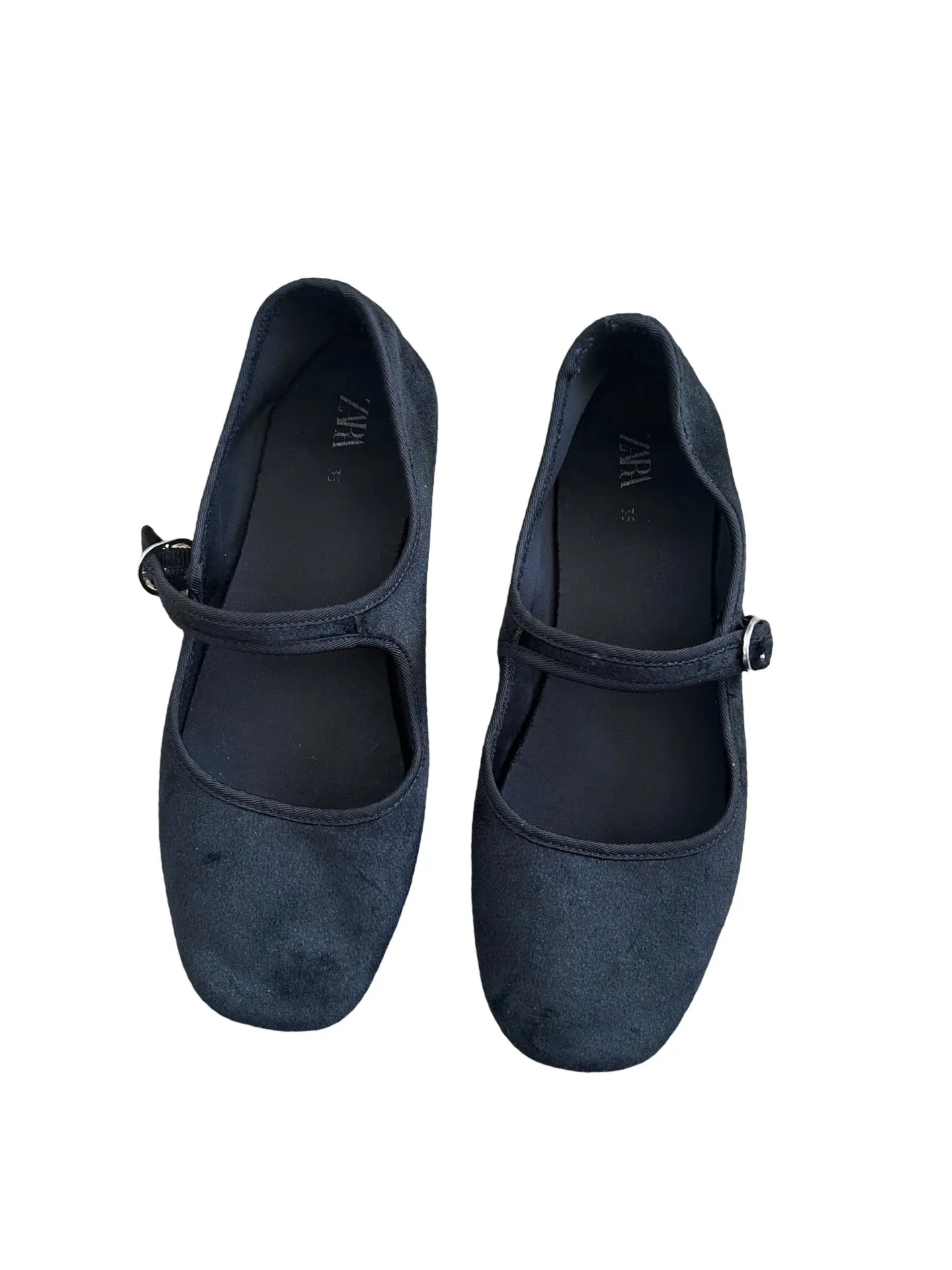 Zara shoes size 4.5y