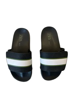 Zara slides size 30-31